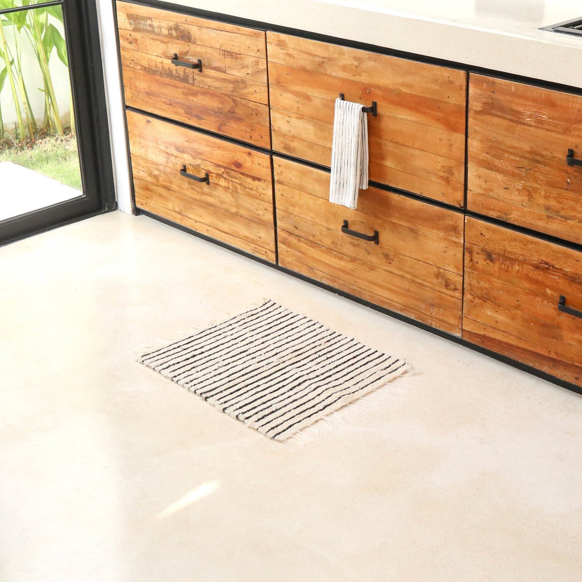 Small cotton rug - striped runner - boho rug black and white - soft bed mat - hand-woven rectangular rug 70x50 cm UNTUK
