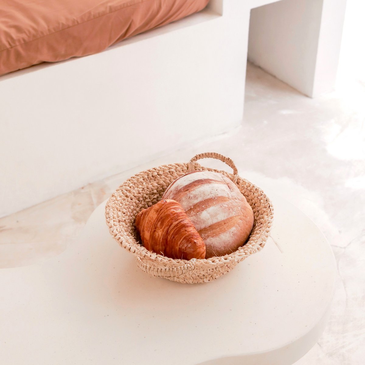 Woven Raffia bowl | Fruit bowl made of light natural fibers | Bread basket RAGA (2 sizes)