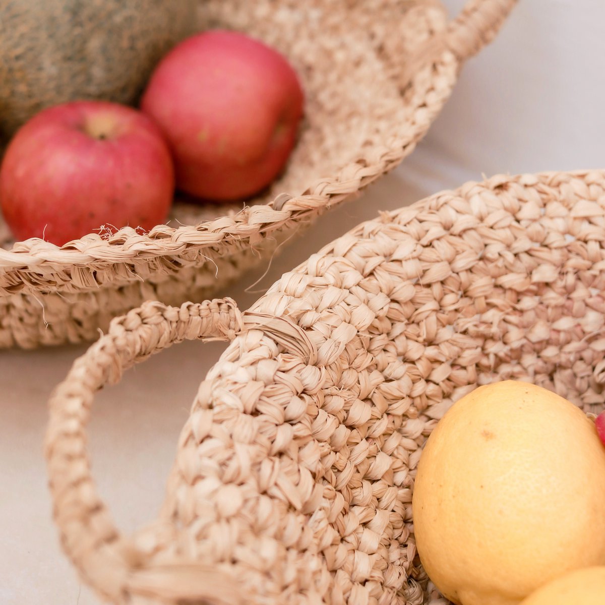 Woven Raffia bowl | Fruit bowl made of light natural fibers | Bread basket RAGA (2 sizes)