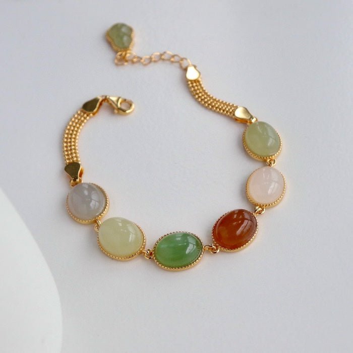 Regenbogenfarbenes Jadeperlenarmband