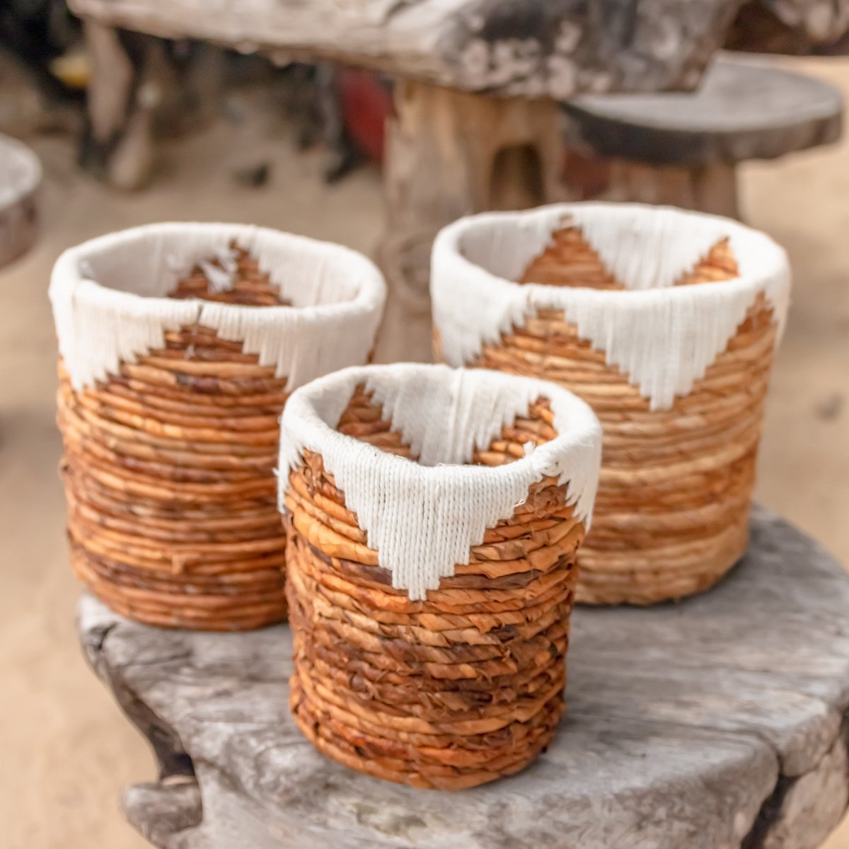 Small seagrass basket MENIK | Plant basket | Woven Boho basket | Planter | Round flower basket | Macramé basket