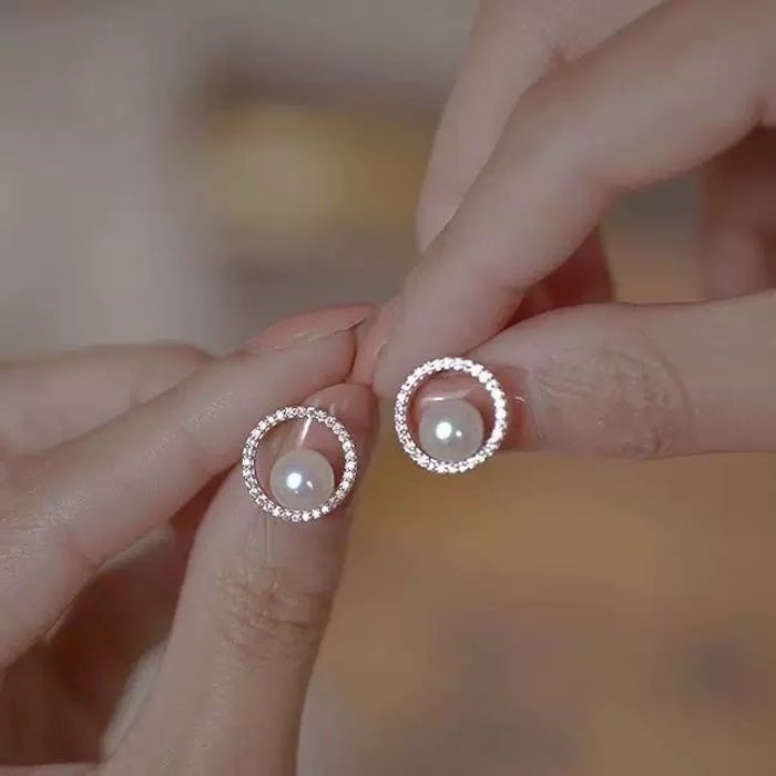 Strahlen Sie Eleganz aus mit dem funkelnden Perlenschmuckset