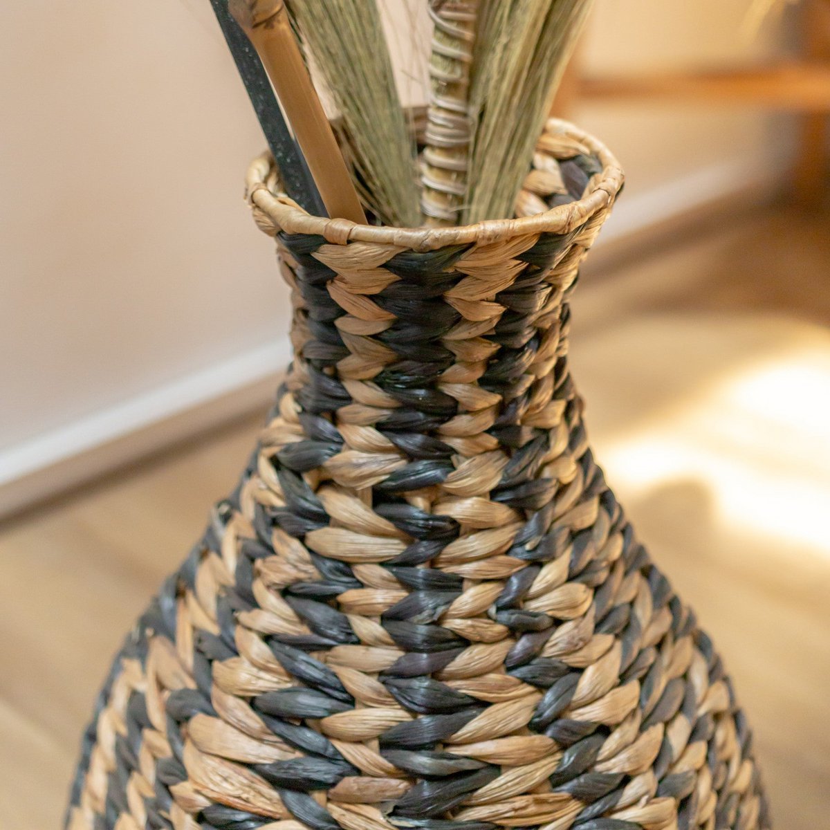 Woven Boho Vase DAYANA black made of Water Hyacinth